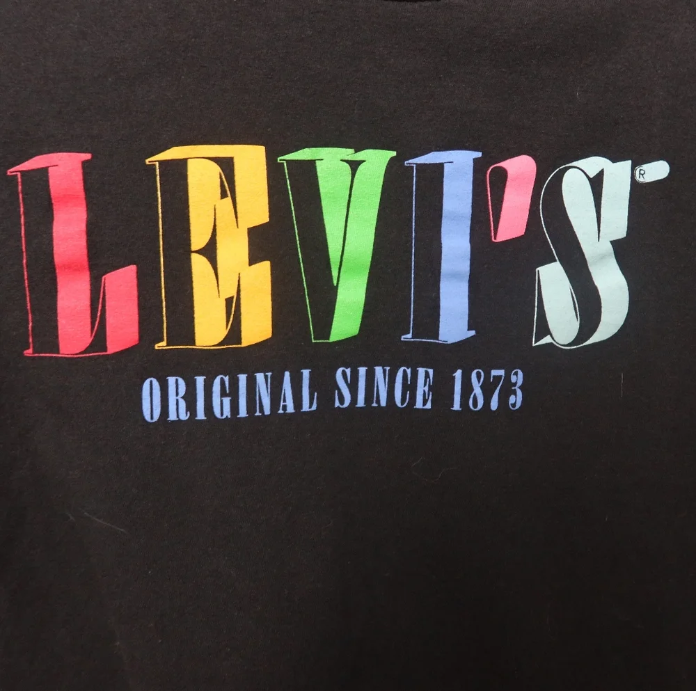 Levi's Black Tee with Colorful Levi's Logo Unisex Medium
